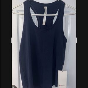 BNWT Women’s LuluLemon Love Tank!!